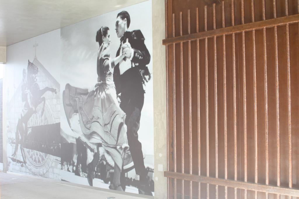 N1 Hostel Apartments And Suites ซานตาเร็ง ภายนอก รูปภาพ