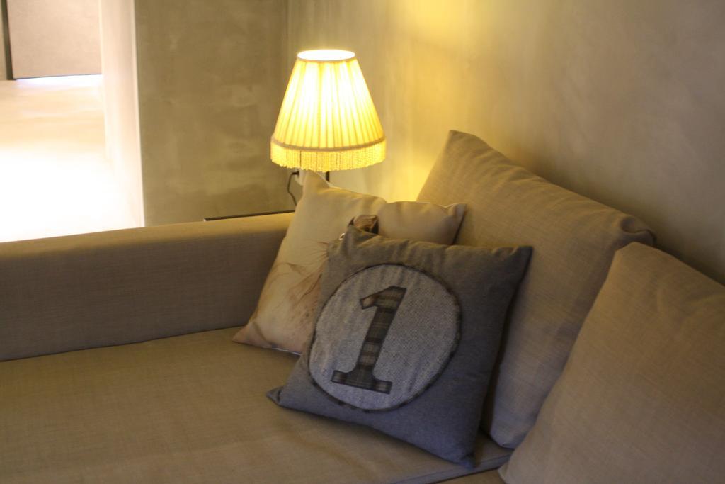 N1 Hostel Apartments And Suites ซานตาเร็ง ห้อง รูปภาพ