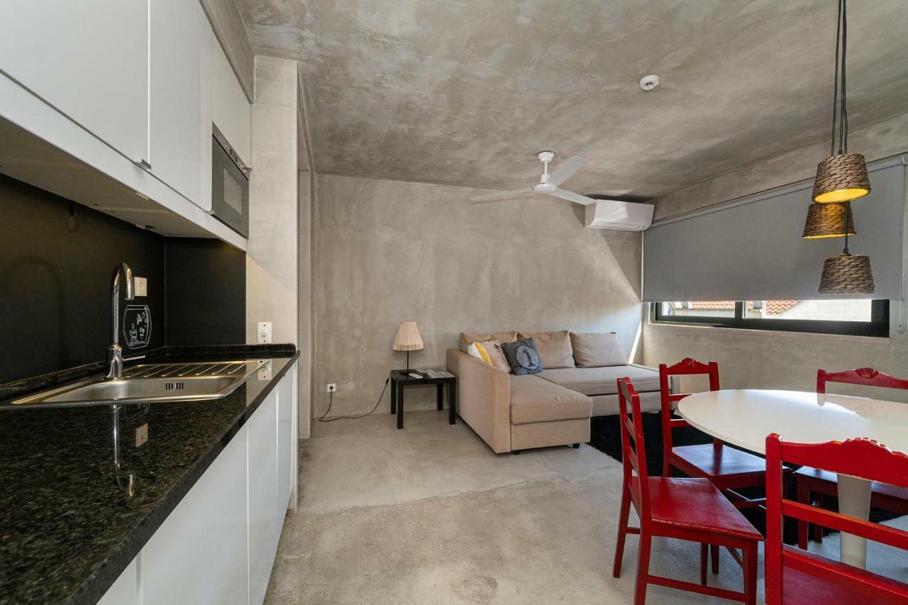 N1 Hostel Apartments And Suites ซานตาเร็ง ภายนอก รูปภาพ
